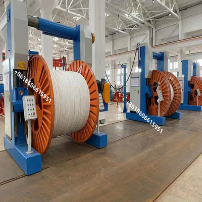 Le type de portique dessin de toronnage de machine de fabrication de câbles de 3 phases prennent et épongent