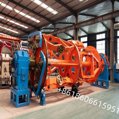 Machine de pose de fil isolé XLPE de type planétaire CLY-1250/1+3+3 Machine de pose à grande vitesse